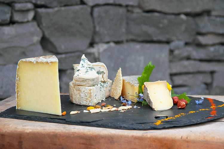 Plateau de fromages- Auberge Les Mancelles - le Puy-de-Dôme